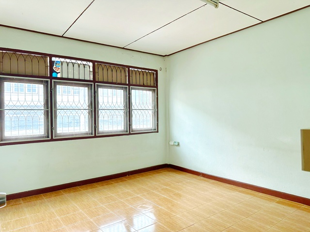 ประกาศฟรี! ซื้อ-ขาย-เช่า คอนโด บ้าน ทาวน์โฮม ที่ดิน และพื้นที่เชิงพาณิชย์ทั่วประเทศไทย ทุกทำเล ทุกงบประมาณ ไม่มีค่าใช้จ่าย ลงง่าย ขายไว เข้าถึงผู้ซื้อโดยตรง 3 255772pic2.jpg