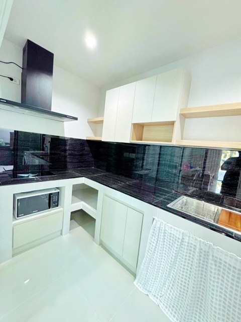 ประกาศฟรี! ซื้อ-ขาย-เช่า คอนโด บ้าน ทาวน์โฮม ที่ดิน และพื้นที่เชิงพาณิชย์ทั่วประเทศไทย ทุกทำเล ทุกงบประมาณ ไม่มีค่าใช้จ่าย ลงง่าย ขายไว เข้าถึงผู้ซื้อโดยตรง 3 255770pic2.jpg