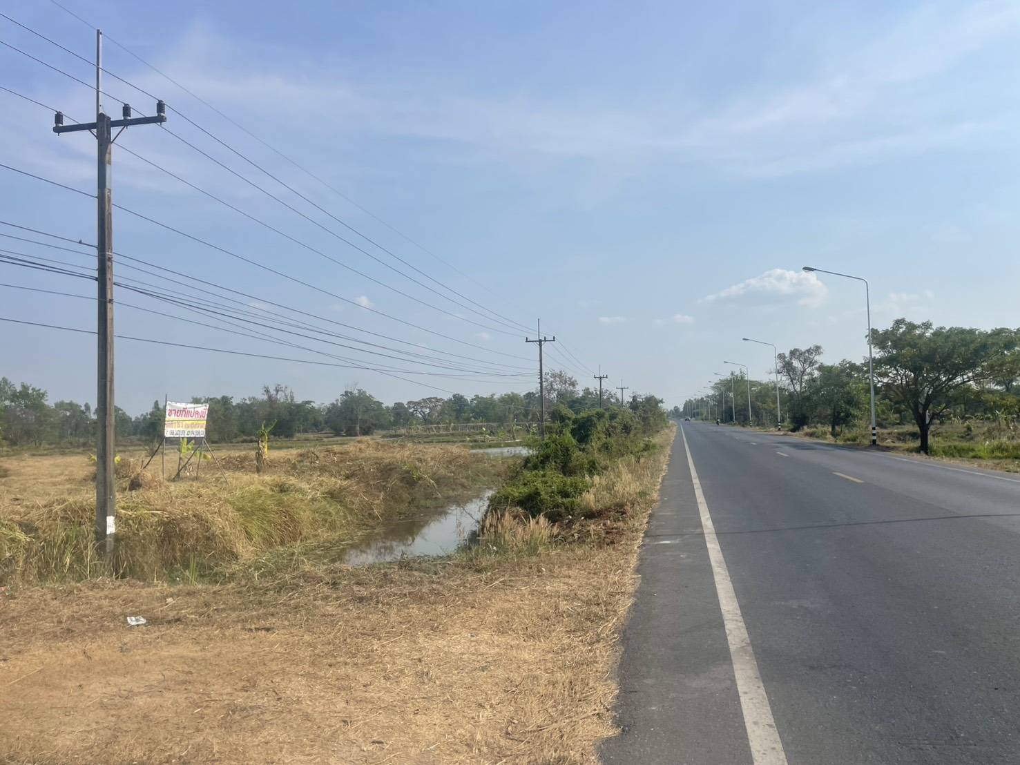 ประกาศฟรี! ซื้อ-ขาย-เช่า คอนโด บ้าน ทาวน์โฮม ที่ดิน และพื้นที่เชิงพาณิชย์ทั่วประเทศไทย ทุกทำเล ทุกงบประมาณ ไม่มีค่าใช้จ่าย ลงง่าย ขายไว เข้าถึงผู้ซื้อโดยตรง 3 316448pic2.jpg