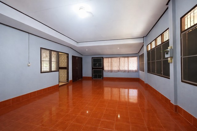 ประกาศฟรี! ซื้อ-ขาย-เช่า คอนโด บ้าน ทาวน์โฮม ที่ดิน และพื้นที่เชิงพาณิชย์ทั่วประเทศไทย ทุกทำเล ทุกงบประมาณ ไม่มีค่าใช้จ่าย ลงง่าย ขายไว เข้าถึงผู้ซื้อโดยตรง 4 256457pic3.jpg