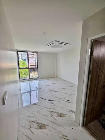 ประกาศฟรี! ซื้อ-ขาย-เช่า คอนโด บ้าน ทาวน์โฮม ที่ดิน และพื้นที่เชิงพาณิชย์ทั่วประเทศไทย ทุกทำเล ทุกงบประมาณ ไม่มีค่าใช้จ่าย ลงง่าย ขายไว เข้าถึงผู้ซื้อโดยตรง 4 516824pic3.jpg