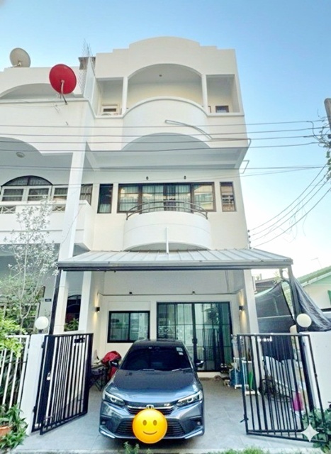 ประกาศฟรี! ซื้อ-ขาย-เช่า คอนโด บ้าน ทาวน์โฮม ที่ดิน และพื้นที่เชิงพาณิชย์ทั่วประเทศไทย ทุกทำเล ทุกงบประมาณ ไม่มีค่าใช้จ่าย ลงง่าย ขายไว เข้าถึงผู้ซื้อโดยตรง 2 316583pic1.jpg