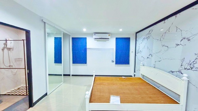 ประกาศฟรี! ซื้อ-ขาย-เช่า คอนโด บ้าน ทาวน์โฮม ที่ดิน และพื้นที่เชิงพาณิชย์ทั่วประเทศไทย ทุกทำเล ทุกงบประมาณ ไม่มีค่าใช้จ่าย ลงง่าย ขายไว เข้าถึงผู้ซื้อโดยตรง 4 316542pic3.jpg