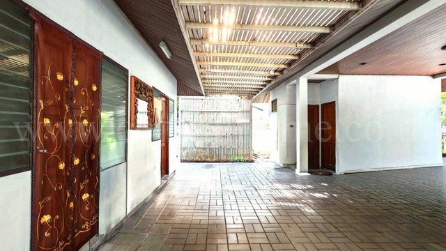 ประกาศฟรี! ซื้อ-ขาย-เช่า คอนโด บ้าน ทาวน์โฮม ที่ดิน และพื้นที่เชิงพาณิชย์ทั่วประเทศไทย ทุกทำเล ทุกงบประมาณ ไม่มีค่าใช้จ่าย ลงง่าย ขายไว เข้าถึงผู้ซื้อโดยตรง 5 256514pic4.jpg