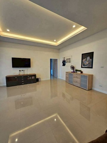 ประกาศฟรี! ซื้อ-ขาย-เช่า คอนโด บ้าน ทาวน์โฮม ที่ดิน และพื้นที่เชิงพาณิชย์ทั่วประเทศไทย ทุกทำเล ทุกงบประมาณ ไม่มีค่าใช้จ่าย ลงง่าย ขายไว เข้าถึงผู้ซื้อโดยตรง 3 298391pic2.jpg