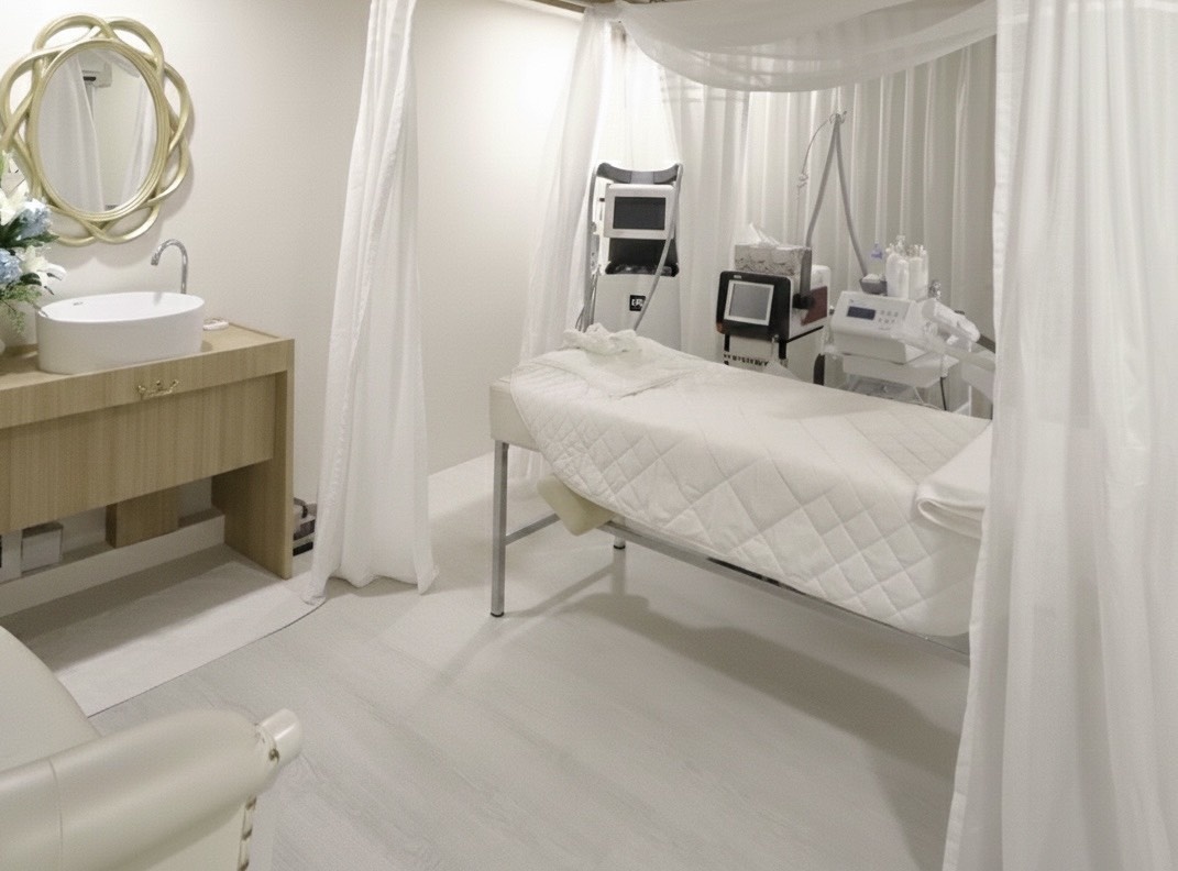 ประกาศฟรี! ซื้อ-ขาย-เช่า คอนโด บ้าน ทาวน์โฮม ที่ดิน และพื้นที่เชิงพาณิชย์ทั่วประเทศไทย ทุกทำเล ทุกงบประมาณ ไม่มีค่าใช้จ่าย ลงง่าย ขายไว เข้าถึงผู้ซื้อโดยตรง 5 256543pic4.jpg