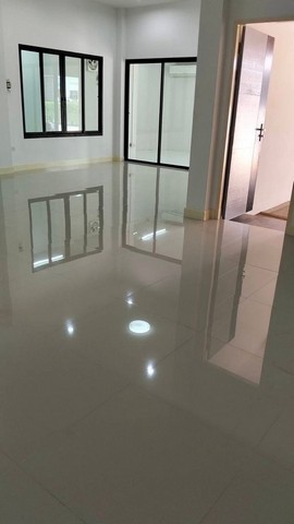 ประกาศฟรี! ซื้อ-ขาย-เช่า คอนโด บ้าน ทาวน์โฮม ที่ดิน และพื้นที่เชิงพาณิชย์ทั่วประเทศไทย ทุกทำเล ทุกงบประมาณ ไม่มีค่าใช้จ่าย ลงง่าย ขายไว เข้าถึงผู้ซื้อโดยตรง 4 298314pic3.jpg