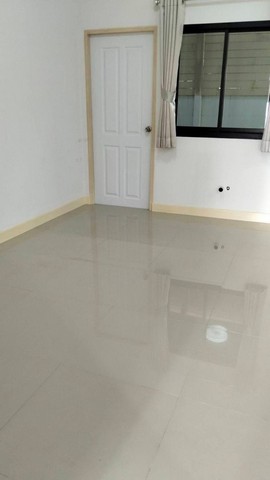 ประกาศฟรี! ซื้อ-ขาย-เช่า คอนโด บ้าน ทาวน์โฮม ที่ดิน และพื้นที่เชิงพาณิชย์ทั่วประเทศไทย ทุกทำเล ทุกงบประมาณ ไม่มีค่าใช้จ่าย ลงง่าย ขายไว เข้าถึงผู้ซื้อโดยตรง 5 298314pic4.jpg