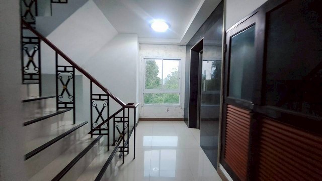 ประกาศฟรี! ซื้อ-ขาย-เช่า คอนโด บ้าน ทาวน์โฮม ที่ดิน และพื้นที่เชิงพาณิชย์ทั่วประเทศไทย ทุกทำเล ทุกงบประมาณ ไม่มีค่าใช้จ่าย ลงง่าย ขายไว เข้าถึงผู้ซื้อโดยตรง 4 256499pic3.jpg