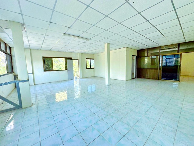 ประกาศฟรี! ซื้อ-ขาย-เช่า คอนโด บ้าน ทาวน์โฮม ที่ดิน และพื้นที่เชิงพาณิชย์ทั่วประเทศไทย ทุกทำเล ทุกงบประมาณ ไม่มีค่าใช้จ่าย ลงง่าย ขายไว เข้าถึงผู้ซื้อโดยตรง 5 255883pic4.jpg