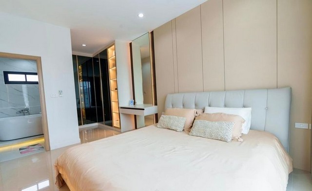 ประกาศฟรี! ซื้อ-ขาย-เช่า คอนโด บ้าน ทาวน์โฮม ที่ดิน และพื้นที่เชิงพาณิชย์ทั่วประเทศไทย ทุกทำเล ทุกงบประมาณ ไม่มีค่าใช้จ่าย ลงง่าย ขายไว เข้าถึงผู้ซื้อโดยตรง 5 256524pic4.jpg