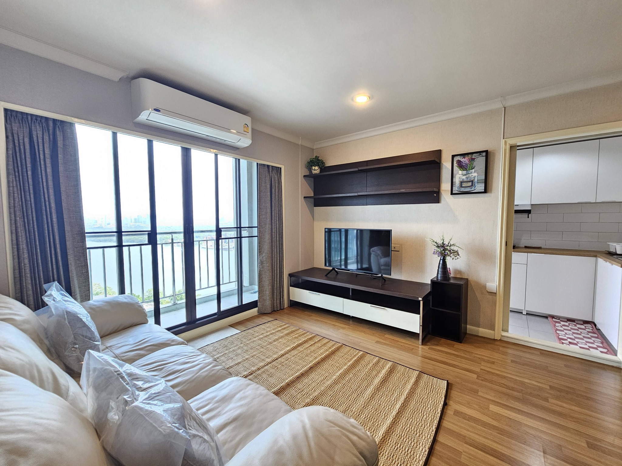 ประกาศฟรี! ซื้อ-ขาย-เช่า คอนโด บ้าน ทาวน์โฮม ที่ดิน และพื้นที่เชิงพาณิชย์ทั่วประเทศไทย ทุกทำเล ทุกงบประมาณ ไม่มีค่าใช้จ่าย ลงง่าย ขายไว เข้าถึงผู้ซื้อโดยตรง 2 294088pic1.jpg