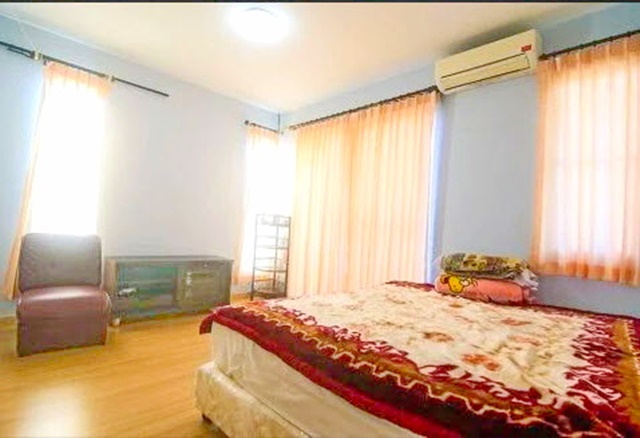 ประกาศฟรี! ซื้อ-ขาย-เช่า คอนโด บ้าน ทาวน์โฮม ที่ดิน และพื้นที่เชิงพาณิชย์ทั่วประเทศไทย ทุกทำเล ทุกงบประมาณ ไม่มีค่าใช้จ่าย ลงง่าย ขายไว เข้าถึงผู้ซื้อโดยตรง 4 165281pic3.jpg