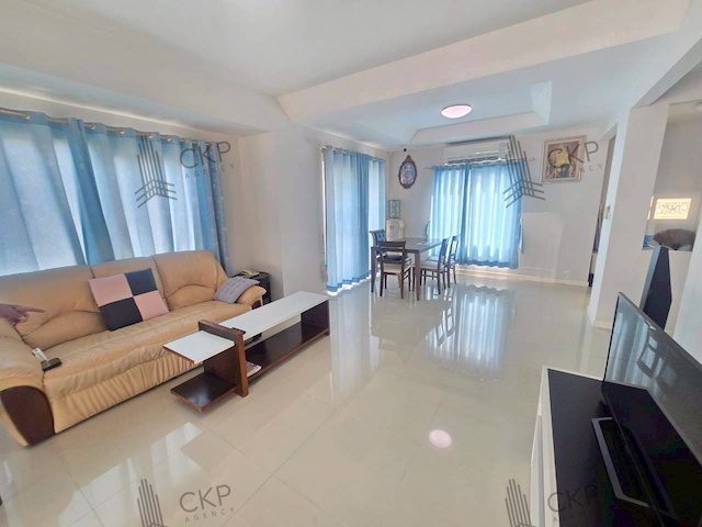 ประกาศฟรี! ซื้อ-ขาย-เช่า คอนโด บ้าน ทาวน์โฮม ที่ดิน และพื้นที่เชิงพาณิชย์ทั่วประเทศไทย ทุกทำเล ทุกงบประมาณ ไม่มีค่าใช้จ่าย ลงง่าย ขายไว เข้าถึงผู้ซื้อโดยตรง 4 293639pic3.jpg