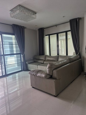 ประกาศฟรี! ซื้อ-ขาย-เช่า คอนโด บ้าน ทาวน์โฮม ที่ดิน และพื้นที่เชิงพาณิชย์ทั่วประเทศไทย ทุกทำเล ทุกงบประมาณ ไม่มีค่าใช้จ่าย ลงง่าย ขายไว เข้าถึงผู้ซื้อโดยตรง 2 517197pic1.jpg