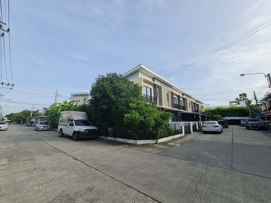 ประกาศฟรี! ซื้อ-ขาย-เช่า คอนโด บ้าน ทาวน์โฮม ที่ดิน และพื้นที่เชิงพาณิชย์ทั่วประเทศไทย ทุกทำเล ทุกงบประมาณ ไม่มีค่าใช้จ่าย ลงง่าย ขายไว เข้าถึงผู้ซื้อโดยตรง 4 256576pic3.jpg