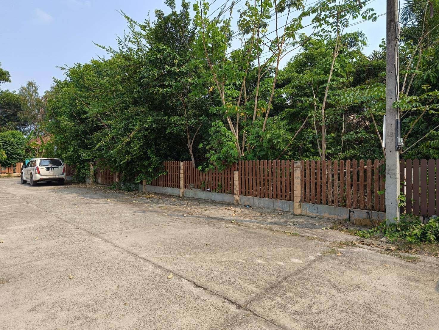 ประกาศฟรี! ซื้อ-ขาย-เช่า คอนโด บ้าน ทาวน์โฮม ที่ดิน และพื้นที่เชิงพาณิชย์ทั่วประเทศไทย ทุกทำเล ทุกงบประมาณ ไม่มีค่าใช้จ่าย ลงง่าย ขายไว เข้าถึงผู้ซื้อโดยตรง 5 256532pic4.jpg