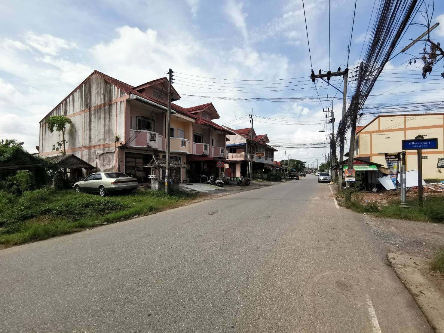 ประกาศฟรี! ซื้อ-ขาย-เช่า คอนโด บ้าน ทาวน์โฮม ที่ดิน และพื้นที่เชิงพาณิชย์ทั่วประเทศไทย ทุกทำเล ทุกงบประมาณ ไม่มีค่าใช้จ่าย ลงง่าย ขายไว เข้าถึงผู้ซื้อโดยตรง 4 256525pic3.jpg