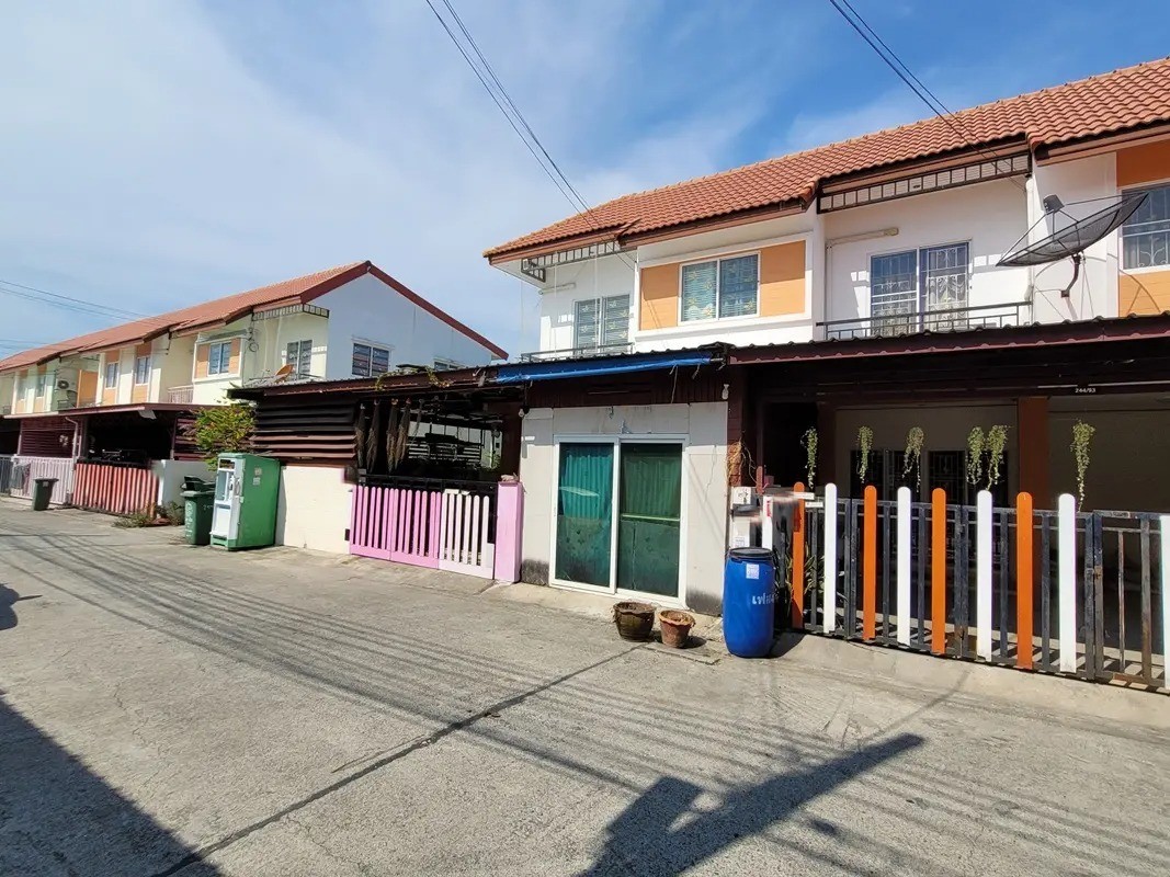 ประกาศฟรี! ซื้อ-ขาย-เช่า คอนโด บ้าน ทาวน์โฮม ที่ดิน และพื้นที่เชิงพาณิชย์ทั่วประเทศไทย ทุกทำเล ทุกงบประมาณ ไม่มีค่าใช้จ่าย ลงง่าย ขายไว เข้าถึงผู้ซื้อโดยตรง 3 255456pic2.jpg