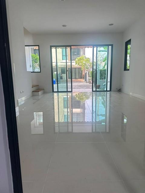 ประกาศฟรี! ซื้อ-ขาย-เช่า คอนโด บ้าน ทาวน์โฮม ที่ดิน และพื้นที่เชิงพาณิชย์ทั่วประเทศไทย ทุกทำเล ทุกงบประมาณ ไม่มีค่าใช้จ่าย ลงง่าย ขายไว เข้าถึงผู้ซื้อโดยตรง 3 516907pic2.jpg