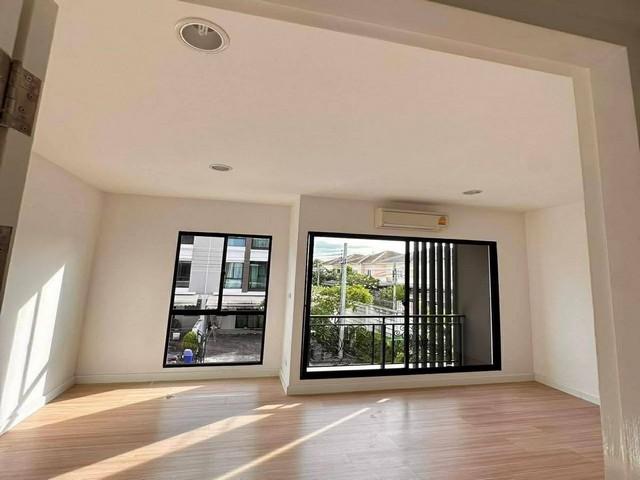 ประกาศฟรี! ซื้อ-ขาย-เช่า คอนโด บ้าน ทาวน์โฮม ที่ดิน และพื้นที่เชิงพาณิชย์ทั่วประเทศไทย ทุกทำเล ทุกงบประมาณ ไม่มีค่าใช้จ่าย ลงง่าย ขายไว เข้าถึงผู้ซื้อโดยตรง 5 516907pic4.jpg