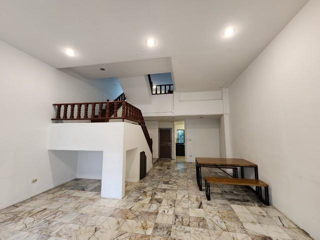 ประกาศฟรี! ซื้อ-ขาย-เช่า คอนโด บ้าน ทาวน์โฮม ที่ดิน และพื้นที่เชิงพาณิชย์ทั่วประเทศไทย ทุกทำเล ทุกงบประมาณ ไม่มีค่าใช้จ่าย ลงง่าย ขายไว เข้าถึงผู้ซื้อโดยตรง 3 516894pic2.jpg