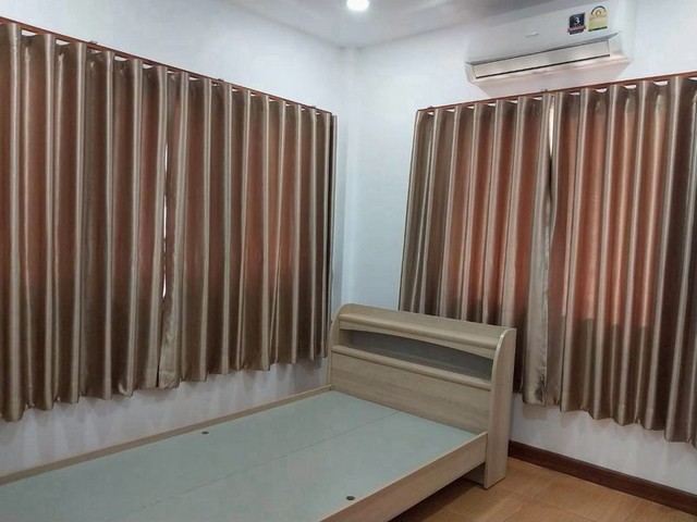 ประกาศฟรี! ซื้อ-ขาย-เช่า คอนโด บ้าน ทาวน์โฮม ที่ดิน และพื้นที่เชิงพาณิชย์ทั่วประเทศไทย ทุกทำเล ทุกงบประมาณ ไม่มีค่าใช้จ่าย ลงง่าย ขายไว เข้าถึงผู้ซื้อโดยตรง 5 256638pic4.jpg