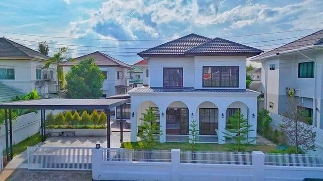 ประกาศฟรี! ซื้อ-ขาย-เช่า คอนโด บ้าน ทาวน์โฮม ที่ดิน และพื้นที่เชิงพาณิชย์ทั่วประเทศไทย ทุกทำเล ทุกงบประมาณ ไม่มีค่าใช้จ่าย ลงง่าย ขายไว เข้าถึงผู้ซื้อโดยตรง 2 256634pic1.jpg