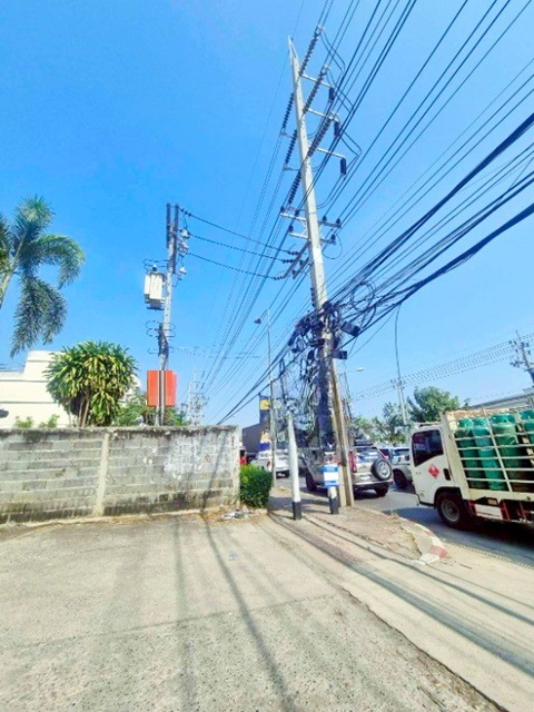 ประกาศฟรี! ซื้อ-ขาย-เช่า คอนโด บ้าน ทาวน์โฮม ที่ดิน และพื้นที่เชิงพาณิชย์ทั่วประเทศไทย ทุกทำเล ทุกงบประมาณ ไม่มีค่าใช้จ่าย ลงง่าย ขายไว เข้าถึงผู้ซื้อโดยตรง 4 316633pic3.jpg