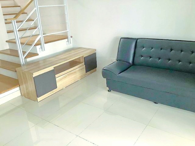 ประกาศฟรี! ซื้อ-ขาย-เช่า คอนโด บ้าน ทาวน์โฮม ที่ดิน และพื้นที่เชิงพาณิชย์ทั่วประเทศไทย ทุกทำเล ทุกงบประมาณ ไม่มีค่าใช้จ่าย ลงง่าย ขายไว เข้าถึงผู้ซื้อโดยตรง 4 316627pic3.jpg