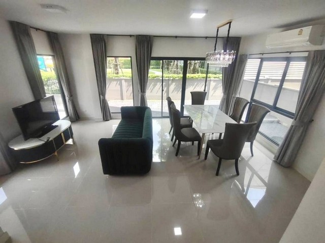 ประกาศฟรี! ซื้อ-ขาย-เช่า คอนโด บ้าน ทาวน์โฮม ที่ดิน และพื้นที่เชิงพาณิชย์ทั่วประเทศไทย ทุกทำเล ทุกงบประมาณ ไม่มีค่าใช้จ่าย ลงง่าย ขายไว เข้าถึงผู้ซื้อโดยตรง 4 517041pic3.jpg