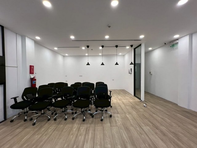 ประกาศฟรี! ซื้อ-ขาย-เช่า คอนโด บ้าน ทาวน์โฮม ที่ดิน และพื้นที่เชิงพาณิชย์ทั่วประเทศไทย ทุกทำเล ทุกงบประมาณ ไม่มีค่าใช้จ่าย ลงง่าย ขายไว เข้าถึงผู้ซื้อโดยตรง 3 517258pic2.jpg