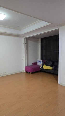 ประกาศฟรี! ซื้อ-ขาย-เช่า คอนโด บ้าน ทาวน์โฮม ที่ดิน และพื้นที่เชิงพาณิชย์ทั่วประเทศไทย ทุกทำเล ทุกงบประมาณ ไม่มีค่าใช้จ่าย ลงง่าย ขายไว เข้าถึงผู้ซื้อโดยตรง 3 313419pic2.jpg