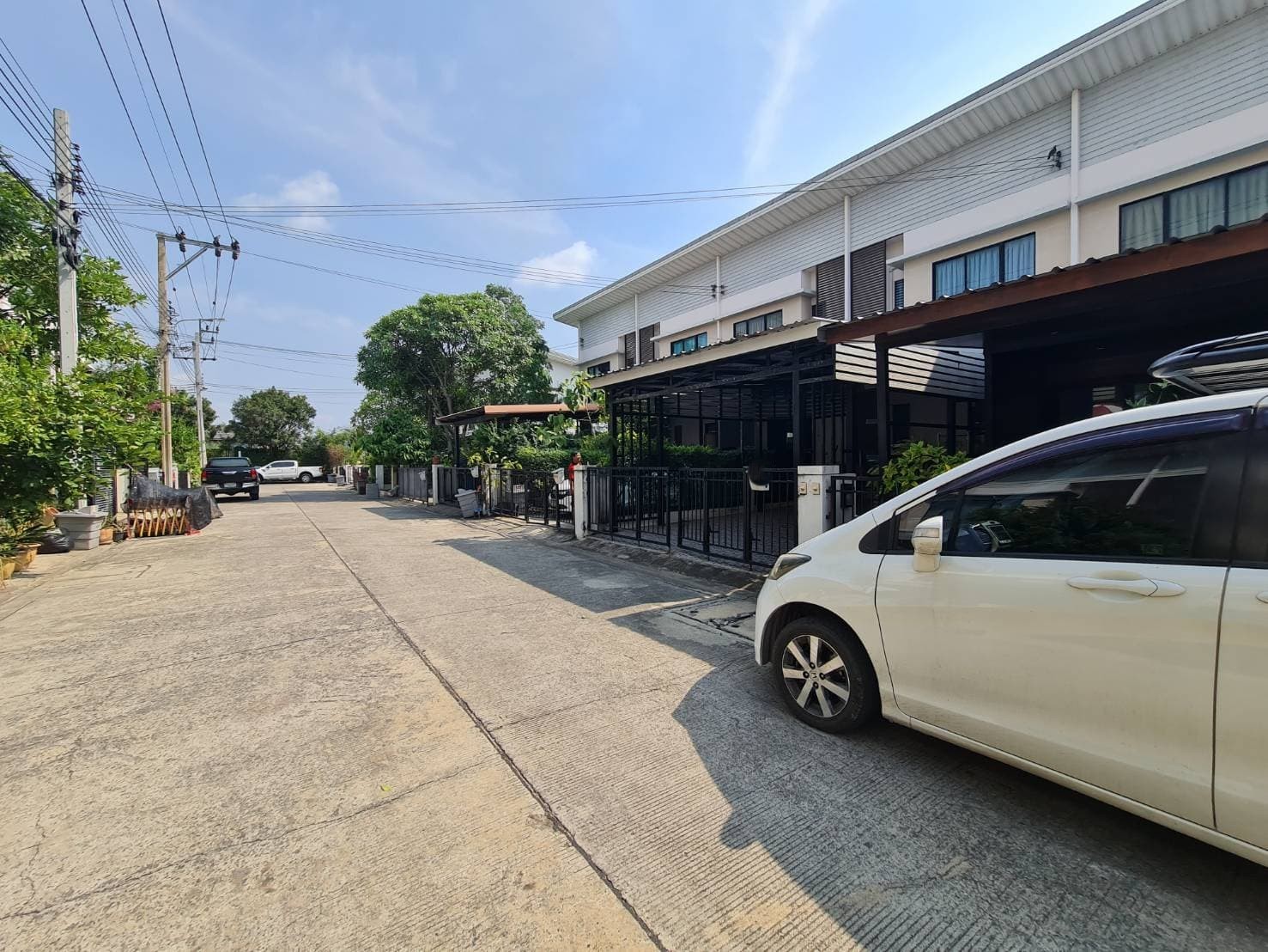 ประกาศฟรี! ซื้อ-ขาย-เช่า คอนโด บ้าน ทาวน์โฮม ที่ดิน และพื้นที่เชิงพาณิชย์ทั่วประเทศไทย ทุกทำเล ทุกงบประมาณ ไม่มีค่าใช้จ่าย ลงง่าย ขายไว เข้าถึงผู้ซื้อโดยตรง 4 255587pic3.jpg