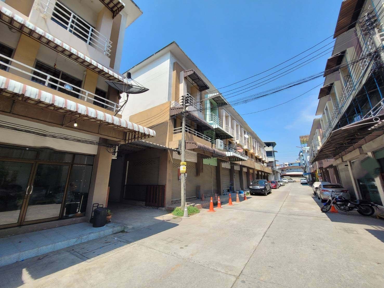 ประกาศฟรี! ซื้อ-ขาย-เช่า คอนโด บ้าน ทาวน์โฮม ที่ดิน และพื้นที่เชิงพาณิชย์ทั่วประเทศไทย ทุกทำเล ทุกงบประมาณ ไม่มีค่าใช้จ่าย ลงง่าย ขายไว เข้าถึงผู้ซื้อโดยตรง 3 256602pic2.jpg