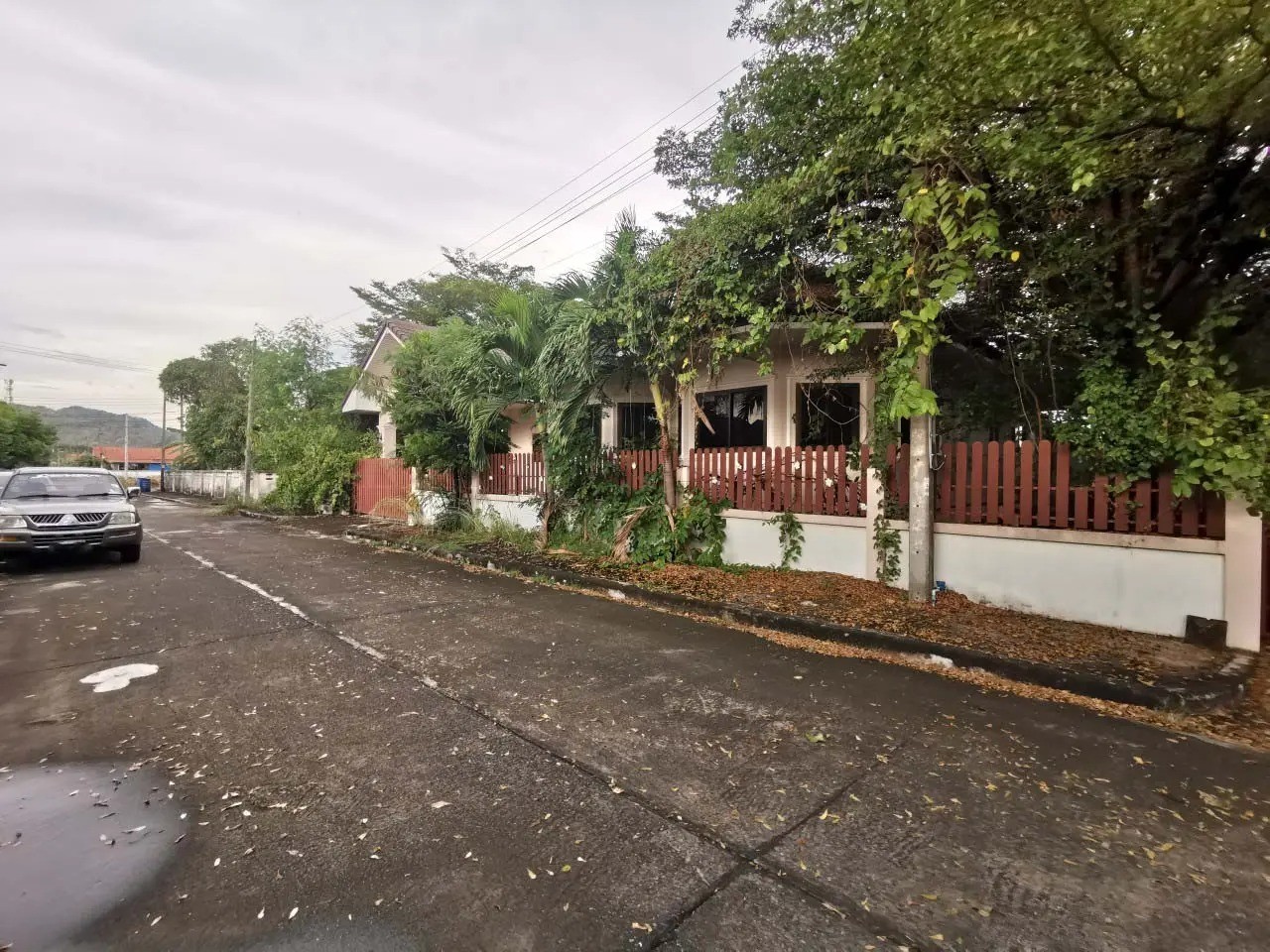 ประกาศฟรี! ซื้อ-ขาย-เช่า คอนโด บ้าน ทาวน์โฮม ที่ดิน และพื้นที่เชิงพาณิชย์ทั่วประเทศไทย ทุกทำเล ทุกงบประมาณ ไม่มีค่าใช้จ่าย ลงง่าย ขายไว เข้าถึงผู้ซื้อโดยตรง 4 256601pic3.jpg