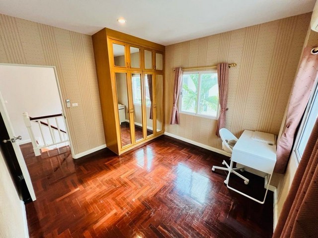 ประกาศฟรี! ซื้อ-ขาย-เช่า คอนโด บ้าน ทาวน์โฮม ที่ดิน และพื้นที่เชิงพาณิชย์ทั่วประเทศไทย ทุกทำเล ทุกงบประมาณ ไม่มีค่าใช้จ่าย ลงง่าย ขายไว เข้าถึงผู้ซื้อโดยตรง 4 517323pic3.jpg