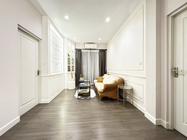 ประกาศฟรี! ซื้อ-ขาย-เช่า คอนโด บ้าน ทาวน์โฮม ที่ดิน และพื้นที่เชิงพาณิชย์ทั่วประเทศไทย ทุกทำเล ทุกงบประมาณ ไม่มีค่าใช้จ่าย ลงง่าย ขายไว เข้าถึงผู้ซื้อโดยตรง 5 515559pic4.jpg