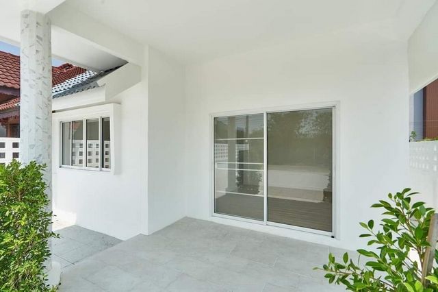 ประกาศฟรี! ซื้อ-ขาย-เช่า คอนโด บ้าน ทาวน์โฮม ที่ดิน และพื้นที่เชิงพาณิชย์ทั่วประเทศไทย ทุกทำเล ทุกงบประมาณ ไม่มีค่าใช้จ่าย ลงง่าย ขายไว เข้าถึงผู้ซื้อโดยตรง 3 256706pic2.jpg