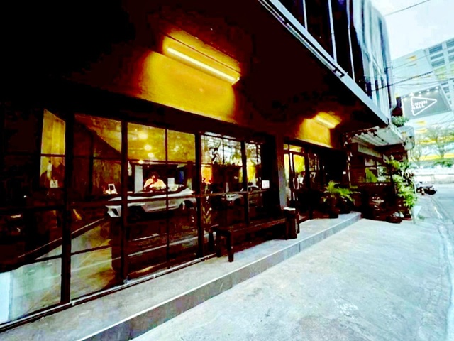 ประกาศฟรี! ซื้อ-ขาย-เช่า คอนโด บ้าน ทาวน์โฮม ที่ดิน และพื้นที่เชิงพาณิชย์ทั่วประเทศไทย ทุกทำเล ทุกงบประมาณ ไม่มีค่าใช้จ่าย ลงง่าย ขายไว เข้าถึงผู้ซื้อโดยตรง 2 256672pic1.jpg