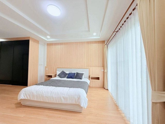 ประกาศฟรี! ซื้อ-ขาย-เช่า คอนโด บ้าน ทาวน์โฮม ที่ดิน และพื้นที่เชิงพาณิชย์ทั่วประเทศไทย ทุกทำเล ทุกงบประมาณ ไม่มีค่าใช้จ่าย ลงง่าย ขายไว เข้าถึงผู้ซื้อโดยตรง 5 256765pic4.jpg