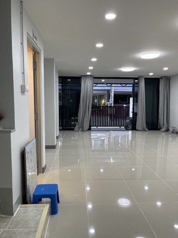 ประกาศฟรี! ซื้อ-ขาย-เช่า คอนโด บ้าน ทาวน์โฮม ที่ดิน และพื้นที่เชิงพาณิชย์ทั่วประเทศไทย ทุกทำเล ทุกงบประมาณ ไม่มีค่าใช้จ่าย ลงง่าย ขายไว เข้าถึงผู้ซื้อโดยตรง 5 316790pic4.jpg