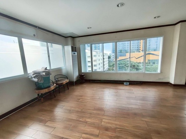 ประกาศฟรี! ซื้อ-ขาย-เช่า คอนโด บ้าน ทาวน์โฮม ที่ดิน และพื้นที่เชิงพาณิชย์ทั่วประเทศไทย ทุกทำเล ทุกงบประมาณ ไม่มีค่าใช้จ่าย ลงง่าย ขายไว เข้าถึงผู้ซื้อโดยตรง 5 517415pic4.jpg