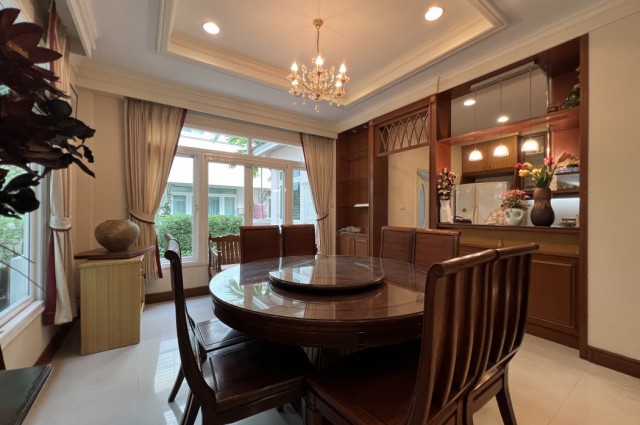 ประกาศฟรี! ซื้อ-ขาย-เช่า คอนโด บ้าน ทาวน์โฮม ที่ดิน และพื้นที่เชิงพาณิชย์ทั่วประเทศไทย ทุกทำเล ทุกงบประมาณ ไม่มีค่าใช้จ่าย ลงง่าย ขายไว เข้าถึงผู้ซื้อโดยตรง 5 517398pic4.jpg