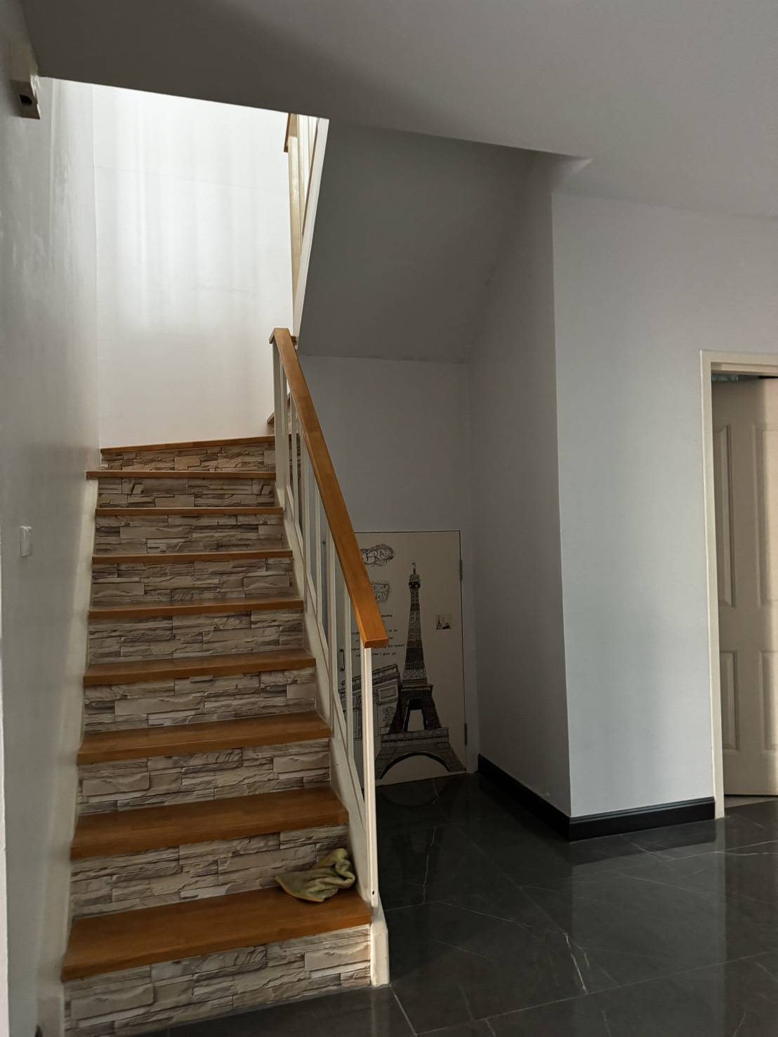 ประกาศฟรี! ซื้อ-ขาย-เช่า คอนโด บ้าน ทาวน์โฮม ที่ดิน และพื้นที่เชิงพาณิชย์ทั่วประเทศไทย ทุกทำเล ทุกงบประมาณ ไม่มีค่าใช้จ่าย ลงง่าย ขายไว เข้าถึงผู้ซื้อโดยตรง 5 294285pic4.jpg