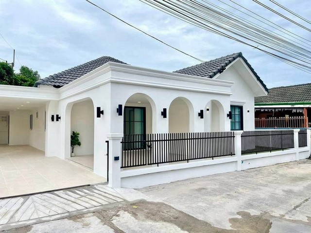 ประกาศฟรี! ซื้อ-ขาย-เช่า คอนโด บ้าน ทาวน์โฮม ที่ดิน และพื้นที่เชิงพาณิชย์ทั่วประเทศไทย ทุกทำเล ทุกงบประมาณ ไม่มีค่าใช้จ่าย ลงง่าย ขายไว เข้าถึงผู้ซื้อโดยตรง 2 298596pic1.jpg