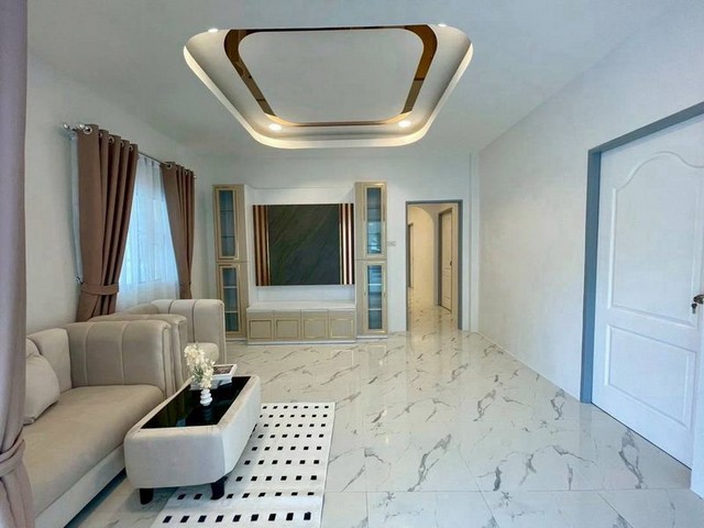 ประกาศฟรี! ซื้อ-ขาย-เช่า คอนโด บ้าน ทาวน์โฮม ที่ดิน และพื้นที่เชิงพาณิชย์ทั่วประเทศไทย ทุกทำเล ทุกงบประมาณ ไม่มีค่าใช้จ่าย ลงง่าย ขายไว เข้าถึงผู้ซื้อโดยตรง 3 298596pic2.jpg