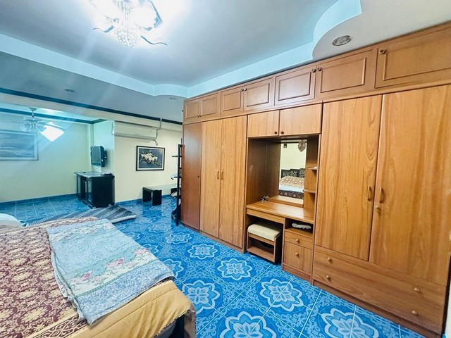 ประกาศฟรี! ซื้อ-ขาย-เช่า คอนโด บ้าน ทาวน์โฮม ที่ดิน และพื้นที่เชิงพาณิชย์ทั่วประเทศไทย ทุกทำเล ทุกงบประมาณ ไม่มีค่าใช้จ่าย ลงง่าย ขายไว เข้าถึงผู้ซื้อโดยตรง 4 298593pic3.jpg