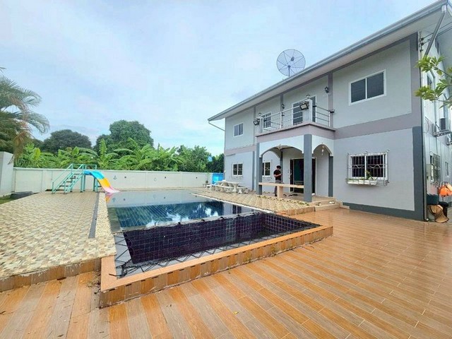 ประกาศฟรี! ซื้อ-ขาย-เช่า คอนโด บ้าน ทาวน์โฮม ที่ดิน และพื้นที่เชิงพาณิชย์ทั่วประเทศไทย ทุกทำเล ทุกงบประมาณ ไม่มีค่าใช้จ่าย ลงง่าย ขายไว เข้าถึงผู้ซื้อโดยตรง 2 298577pic1.jpg