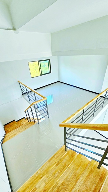 ประกาศฟรี! ซื้อ-ขาย-เช่า คอนโด บ้าน ทาวน์โฮม ที่ดิน และพื้นที่เชิงพาณิชย์ทั่วประเทศไทย ทุกทำเล ทุกงบประมาณ ไม่มีค่าใช้จ่าย ลงง่าย ขายไว เข้าถึงผู้ซื้อโดยตรง 5 256680pic4.jpg